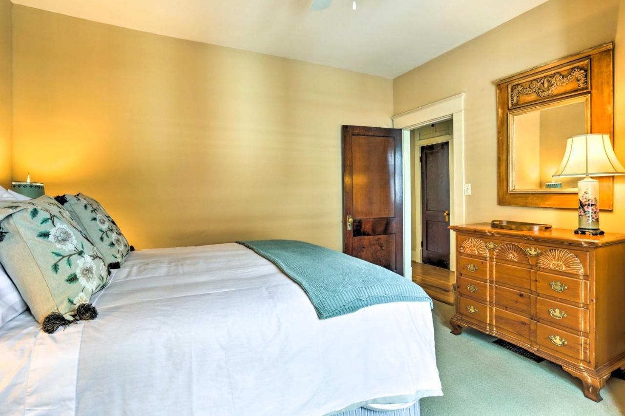Lovely Apt, 1 Block To Downtown Danville Exterior photo